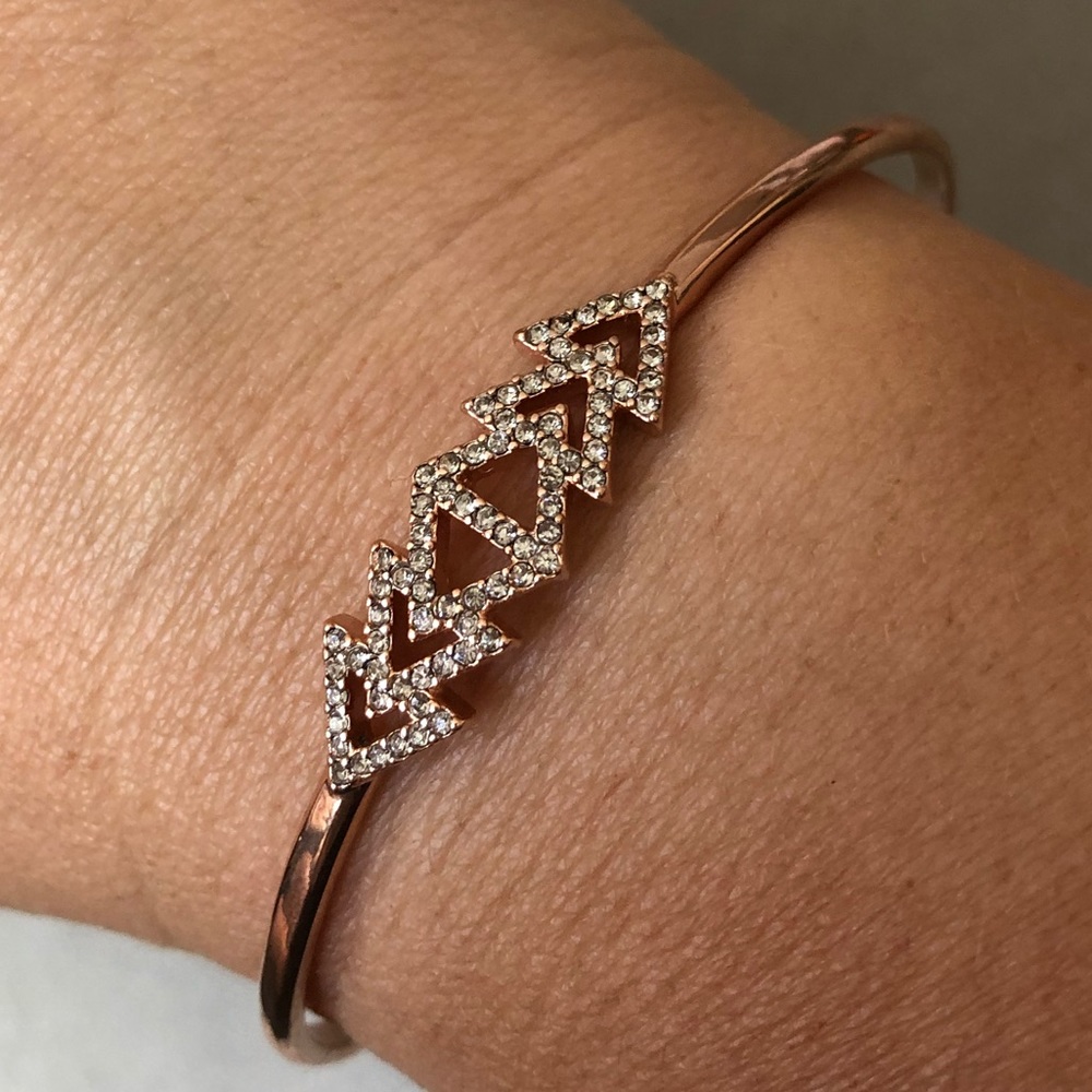 Stella & Dot rose gold bangle